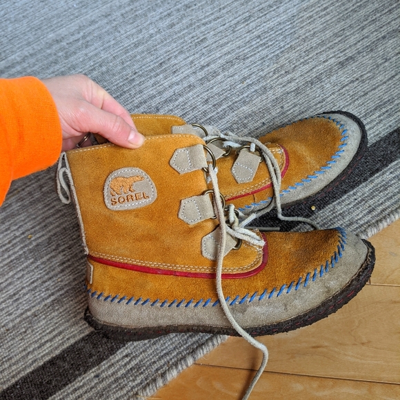 Sorel winter boots - Picture 4 of 4